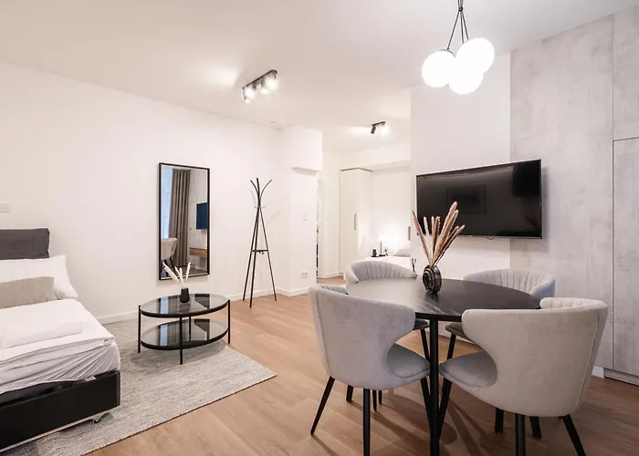 E23 - Grand Boulevard Design Loft - Best Location By Bqa