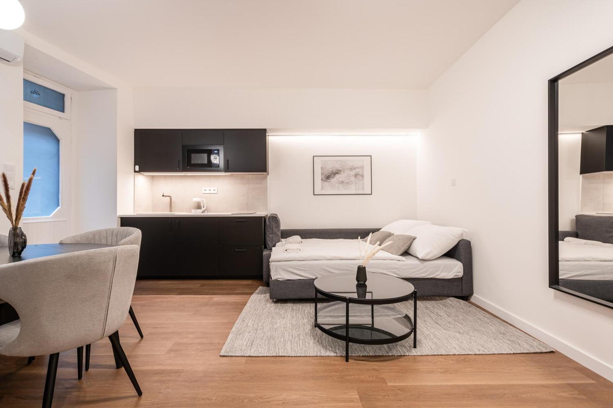 Apartment E23 - Grand Boulevard Design Loft - Location By Bqa *