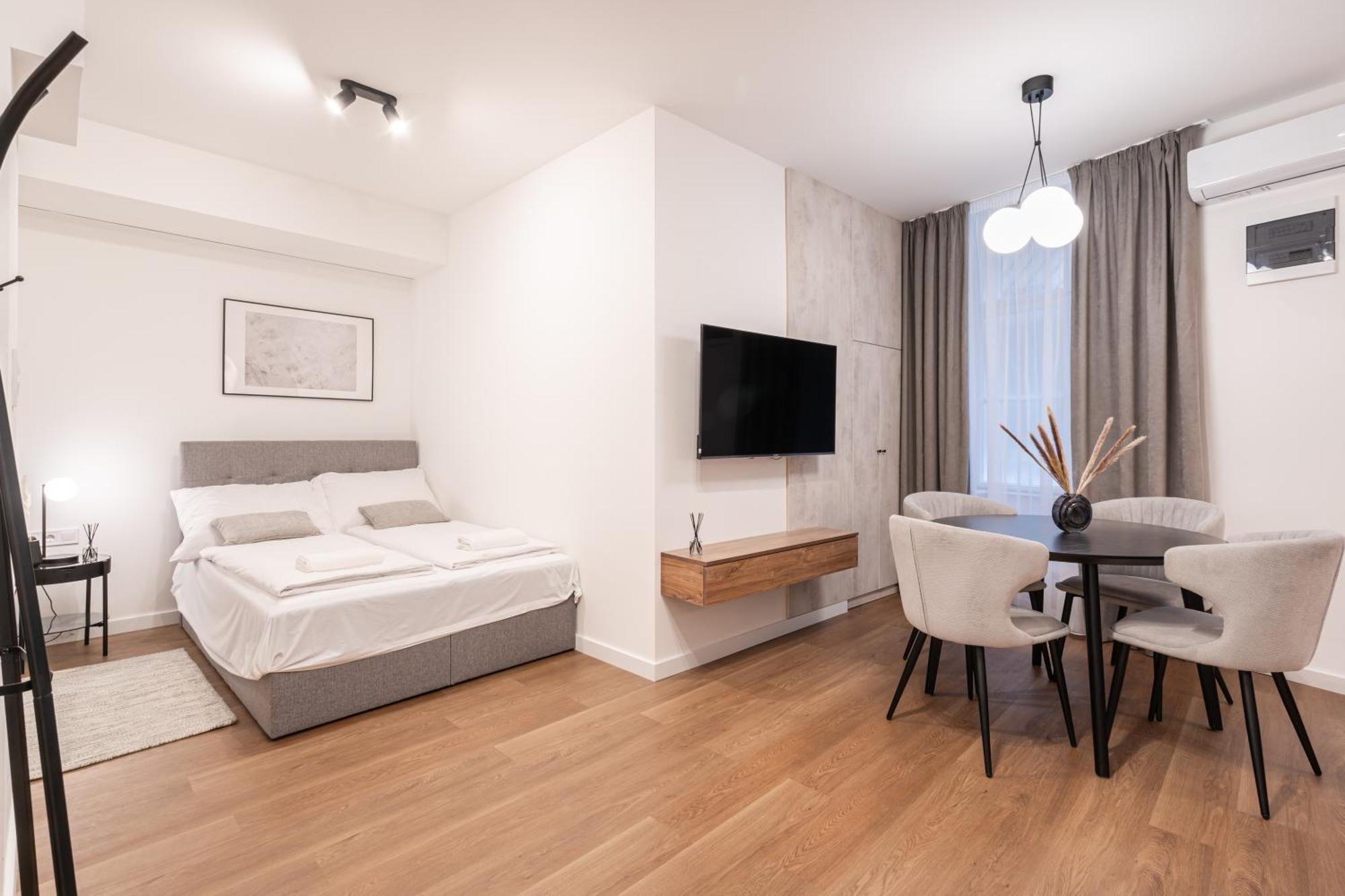 Apartment E23 - Grand Boulevard Design Loft - Location By Bqa